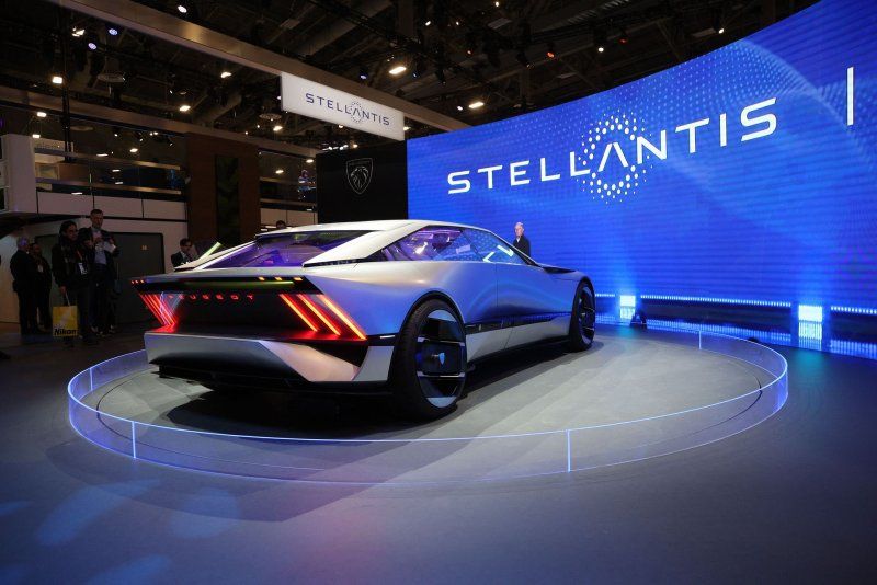 Stellantis to partner with Samsung for second EV battery factory in U.S.